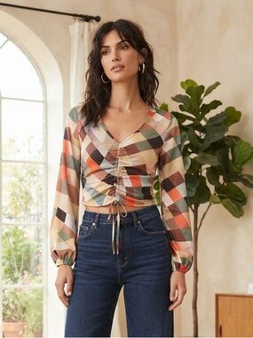 Take 50% OFF-Forever 21 Multicolor Geometric Ruched V-Neck Blouse, Size-S